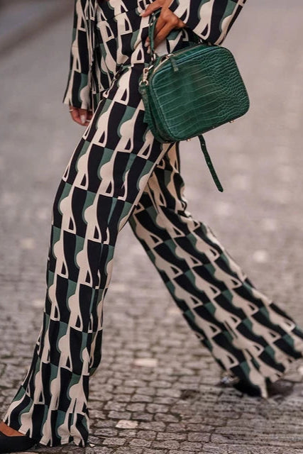 SET CON ESTAMPADO GEOMETRICO